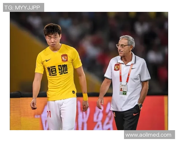 青训小将18岁签约德甲俱乐部，走出国门